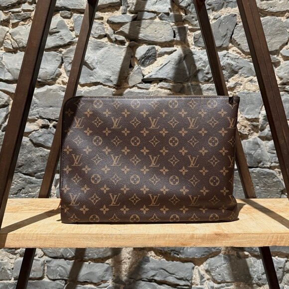 Louis Vuitton Etui Voyage Brown Monogram GM Pouch - Picture 2 of 16